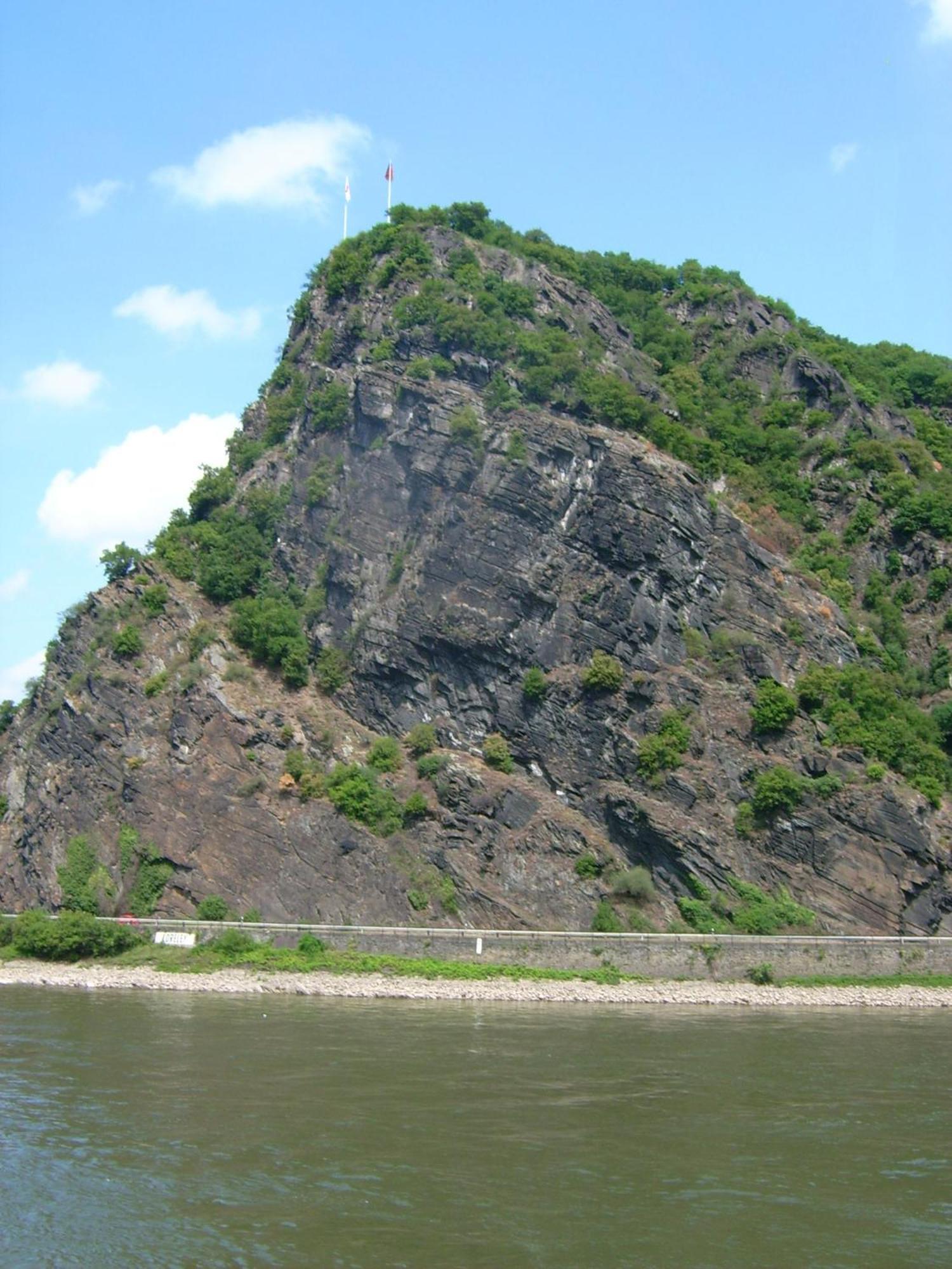 Goldener Pfropfenzieher Oberwesel Buitenkant foto