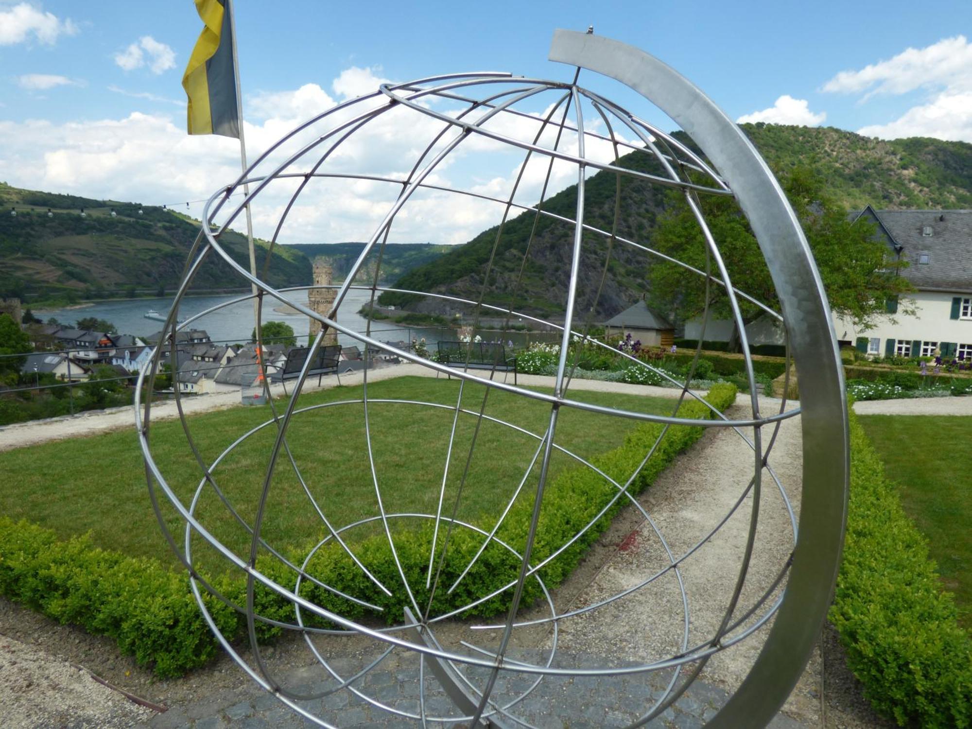 Goldener Pfropfenzieher Oberwesel Buitenkant foto